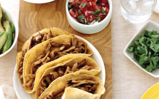 Tacos de carnitas de cerdo