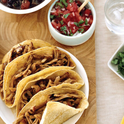Tacos de carnitas de cerdo