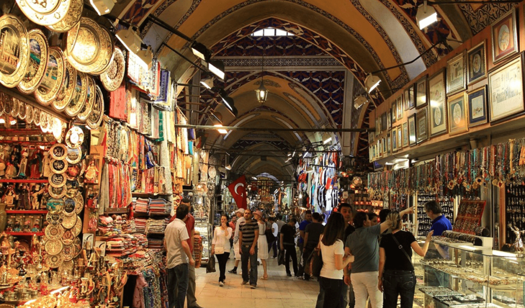 Bazar Kemeralti en Esmirna, Turquía