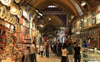 Bazar Kemeralti en Esmirna, Turquía